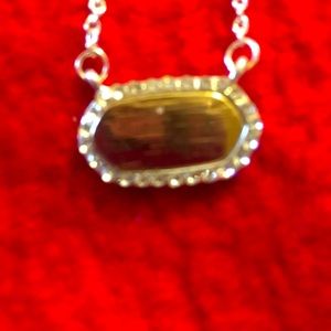 Pendant necklace Paparazzi